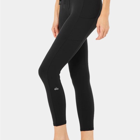 ALO Yoga Pants - ALO Yoga 7/8 Checkpoint Leggings